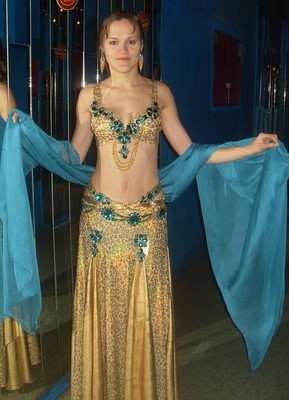 N.5637
Yulia
43 anni
172 cm
Saint Petersburg