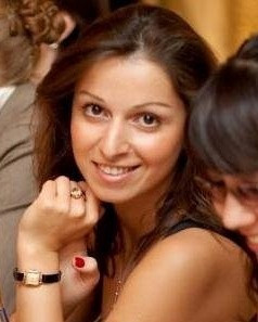 N.5651
Elena
48 anni
155 cm
Moscow