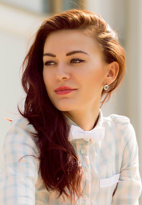 N.5954
Tatiana
37 anni
171 cm
Saint Petersburg