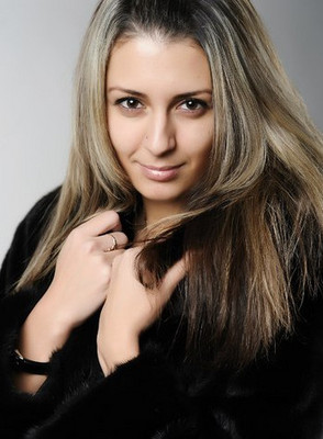 N.5995
Yulia
39 anni
168 cm
Saint Petersburg