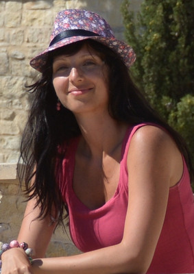 N.6000
Natalia
45 anni
171 cm
Moscow