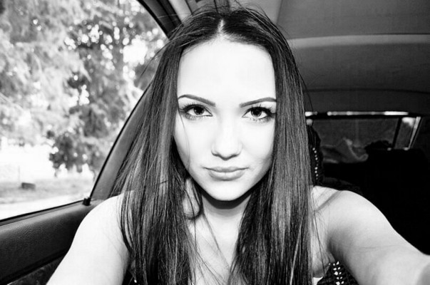 N.6052
Anna
34 anni
170 cm
Kiev
