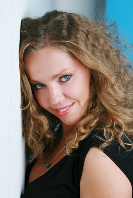 N.6081
Irina
45 anni
173 cm
Krivoy Rog
