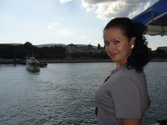 N.6178
Anastasia
41 anni
167 cm
Kharkov