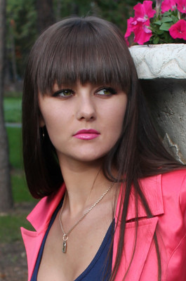 N.6184
Irina
37 anni
167 cm
Kharkov