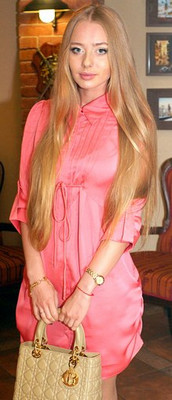 N.6192
Anna
42 anni
165 cm
Zaporozhye