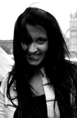 N.6220
Marina
36 anni
161 cm
London