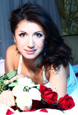 N.6227
Elizaveta
45 anni
172 cm
Moscow