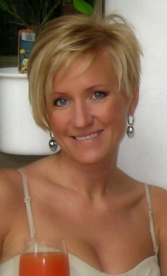 N.6378
Irina
47 anni
170 cm
Saint Petersburg