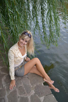 N.6426
Ekaterina
40 anni
175 cm
Donetsk