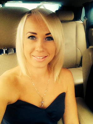 N.6478
Yana
44 anni
165 cm
Vinnitsa