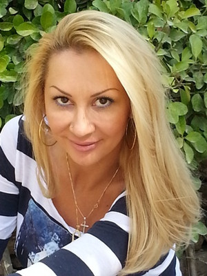 N.6511
Elena
49 anni
180 cm
Kiev