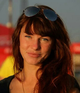 N.6523
Olesya
48 anni
168 cm
Ivanovo