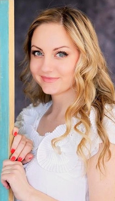 N.6526
Irina
43 anni
165 cm
Kiev