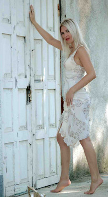 N.6581
Tatiana
44 anni
170 cm
Sochi