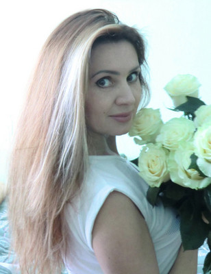 N.6586
Elena
51 anni
167 cm
Novosibirsk
