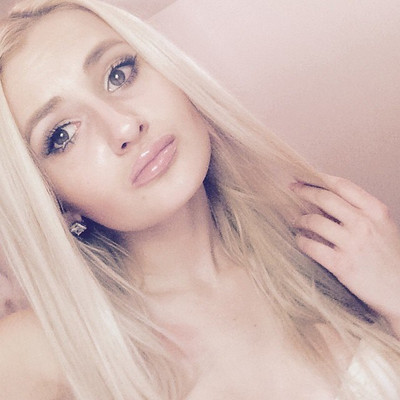 N.6594
Maria
31 anni
163 cm
Minsk