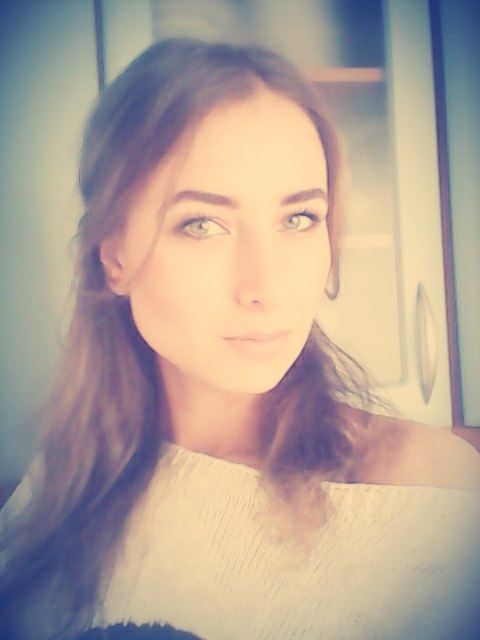 N.6620
Maria
34 anni
175 cm
Kiev