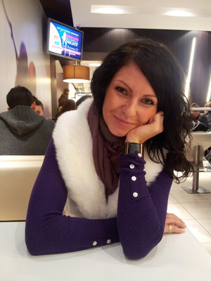N.6663
Alena
36 anni
168 cm
Kiev