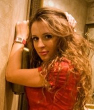 N.6719
Svetlana
40 anni
170 cm
Kiev