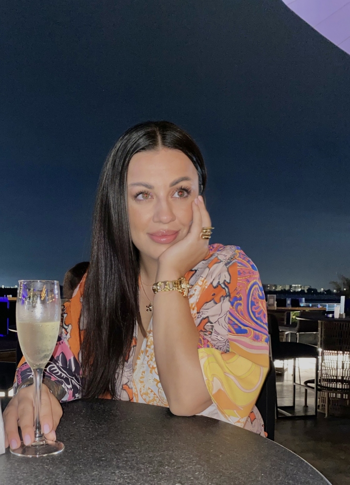 N.6814
Anna
33 anni
156 cm
Kharkov