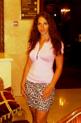 N.6831
Irina
38 anni
165 cm
Kharkov