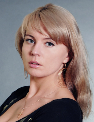 N.6882
Yulia
48 anni
180 cm
Vinnitsa
