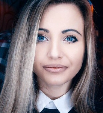 N.6977
Kristina
35 anni
168 cm
Biisk