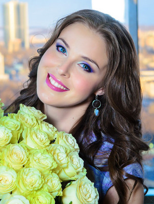 N.6982
Nika
40 anni
175 cm
Kazan