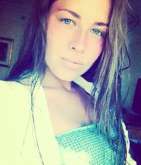 N.6995
Aleksandra
31 anni
170 cm
Penza