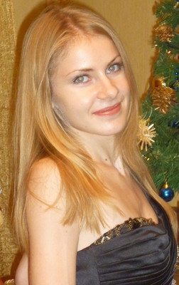 N.7019
Yulia
32 anni
162 cm
Moscow