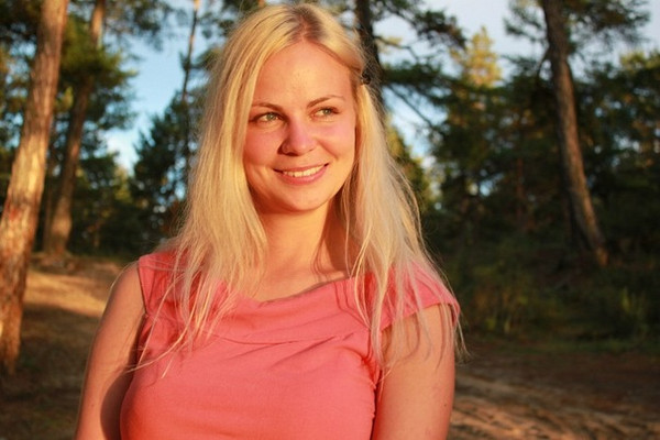 N.7030
Ekaterina
40 anni
174 cm
Saint Petersburg
