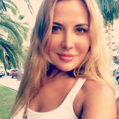 N.7087
Svetlana
46 anni
164 cm
Krasnodar