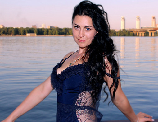 N.7379
Ekaterina
37 anni
170 cm
Kiev