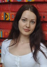 N.7395
Yulia
30 anni
167 cm
Rostov na Donu