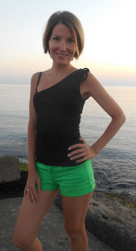 N.7401
Tatiana
38 anni
165 cm
Kiev