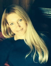 N.7404
Yulia
54 anni
164 cm
Moscow