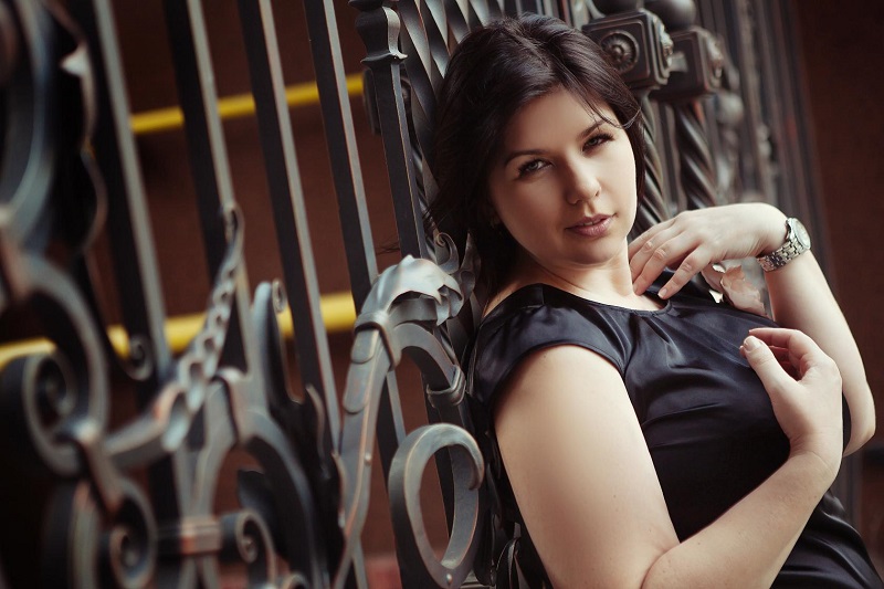 N.7408
Svetlana
48 anni
170 cm
Kiev