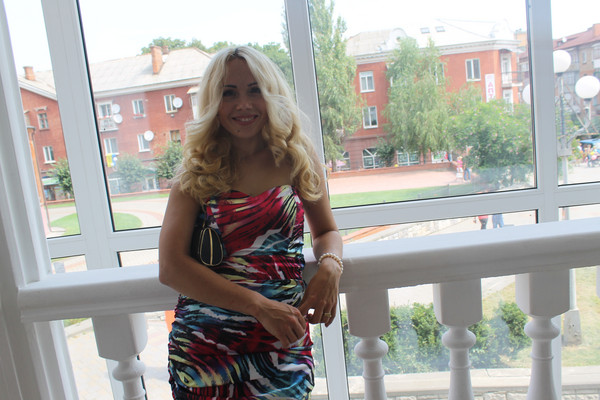 N.7417
Alena
45 anni
160 cm
Kiev