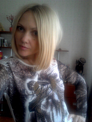 N.7430
Yulia
47 anni
162 cm
Ekaterinburg