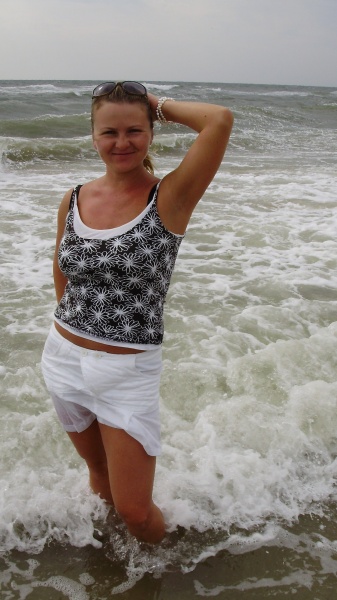 N.7480
Irina
47 anni
164 cm
Kiev