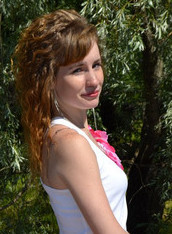 N.7487
Veronika
35 anni
168 cm
Petrozavodsk