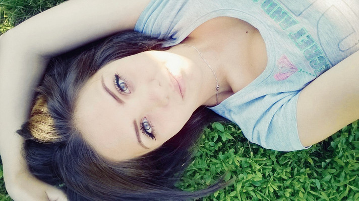 N.7582
Alena
35 anni
170 cm
Chelyabinsk
