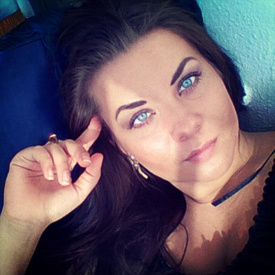 N.7636
Nina
32 anni
164 cm
Yakutsk