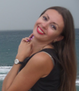 N.7656
Lyudmila
41 anni
170 cm
Kiev