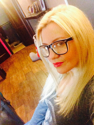 N.7699
Marina
48 anni
162 cm
Novokuznetsk