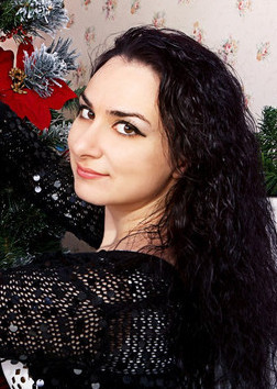N.7726
Ksenia
41 anni
165 cm
Sochi