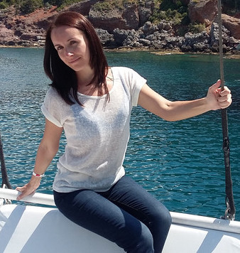 N.7740
Alla
45 anni
176 cm
Kaliningrad