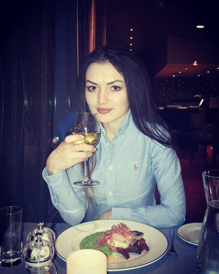 N.7748
Nina
34 anni
162 cm
Cheboksary