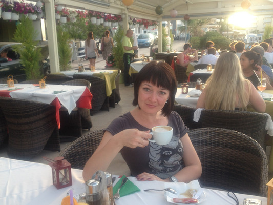 N.7754
Elena
45 anni
165 cm
Moscow